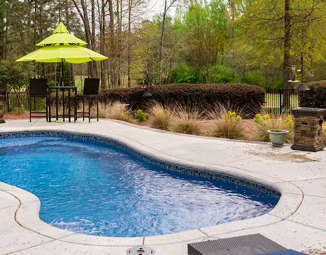 Comparison of fiberglass pools vs. other pool types (aspect 5)